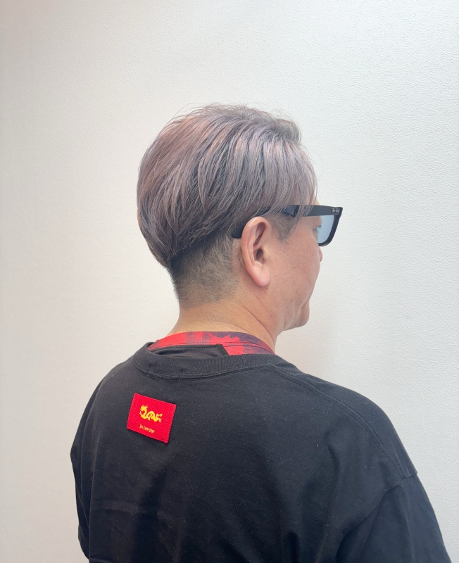 クールグレイヘア