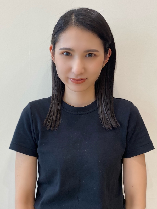 松永 美樹 Early Nails With Eyelash イオンモール直方店 福岡の美容室bis グループ 美容院 ヘア アイ ネイル を運営 ビス